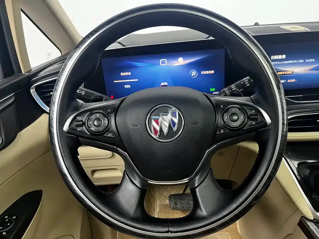 Buick GL8 2023 из CN, фото 8