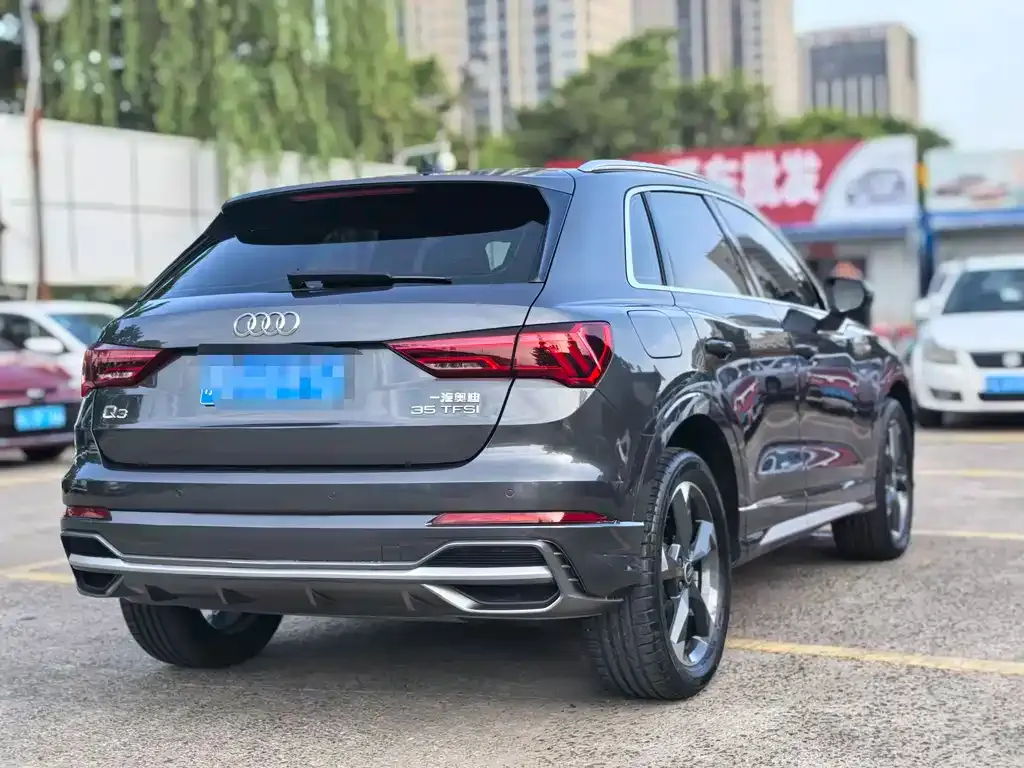 Audi Q3 2021 из CN, фото 5