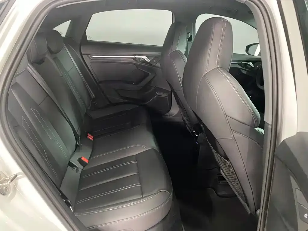 Audi A3 2024 из CN, фото 7