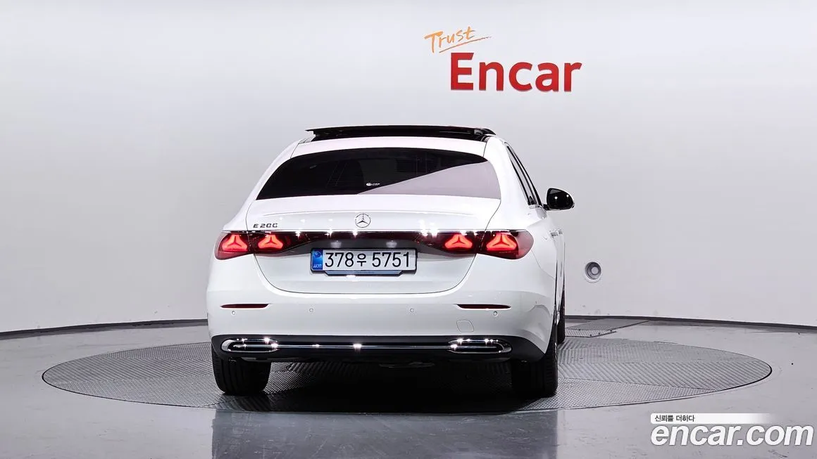 Mercedes-Benz E-Class 2025 из KR, фото 4