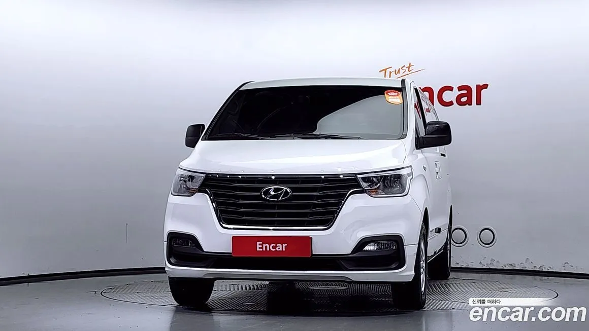 Hyundai Starex 2021 из KR, фото 3