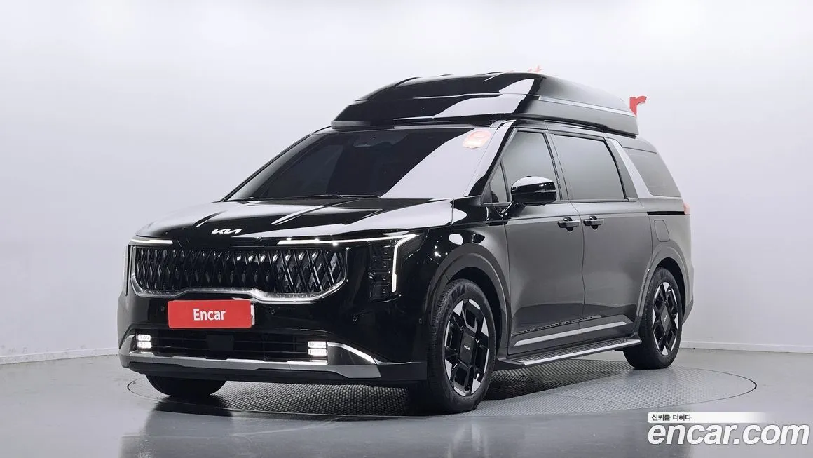 Kia Carnival — фото 1