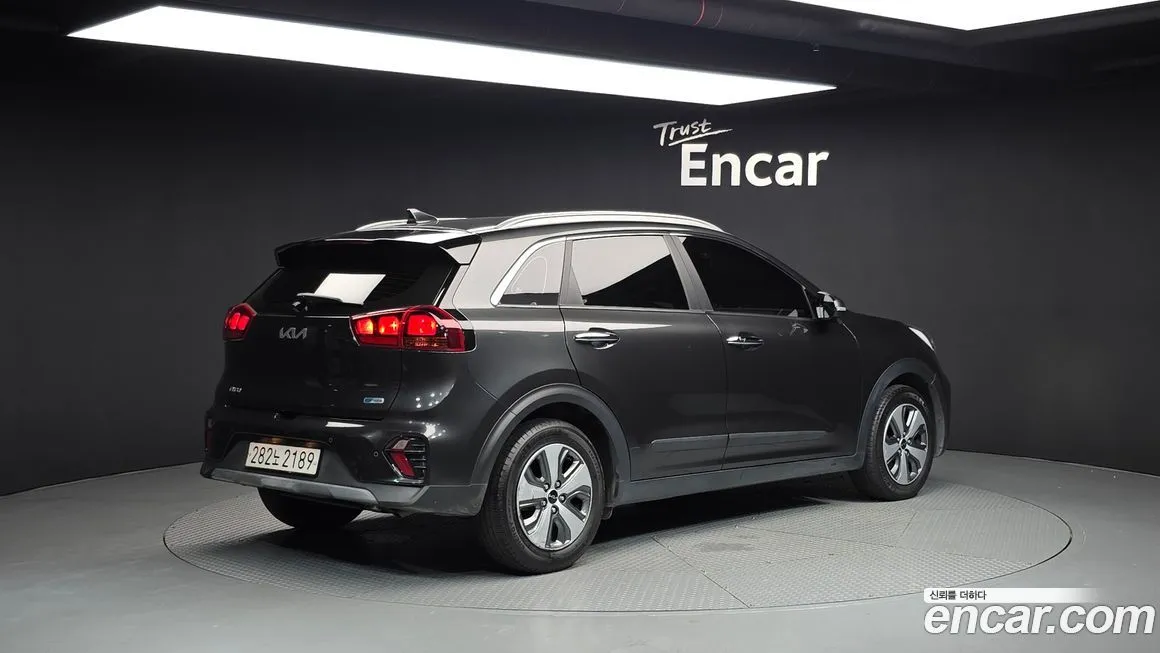 Kia Niro 2022 из KR, фото 2