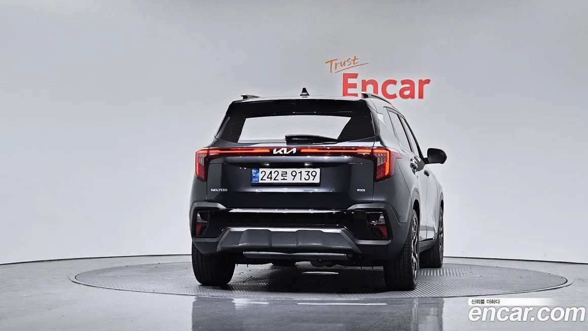 Kia Seltos 2023 из KR, фото 4
