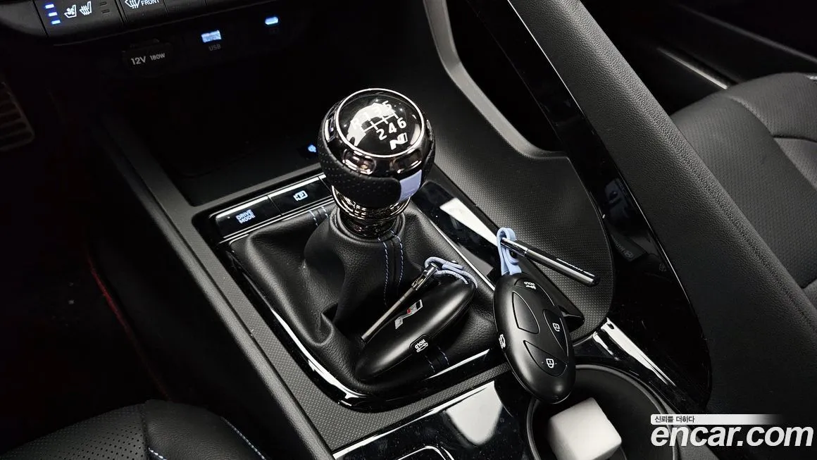 Hyundai AVANTE — фото 9
