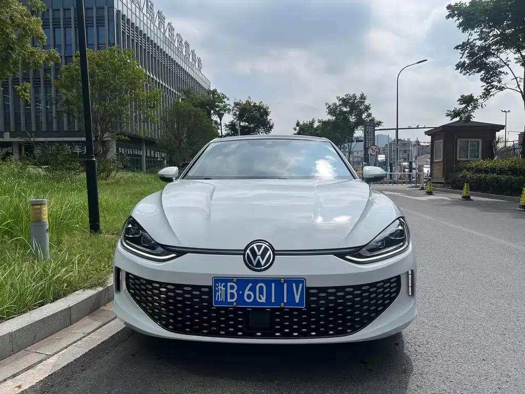Volkswagen Lamando 2023 из CN, фото 1