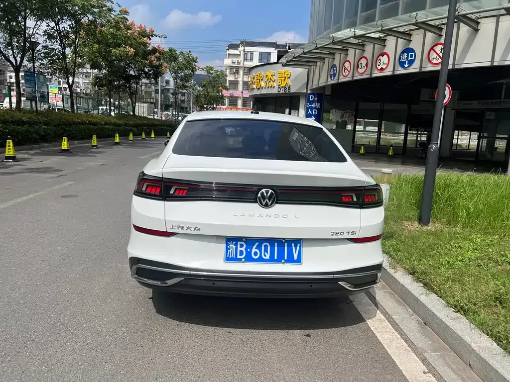 Volkswagen Lamando 2023 из CN, фото 5