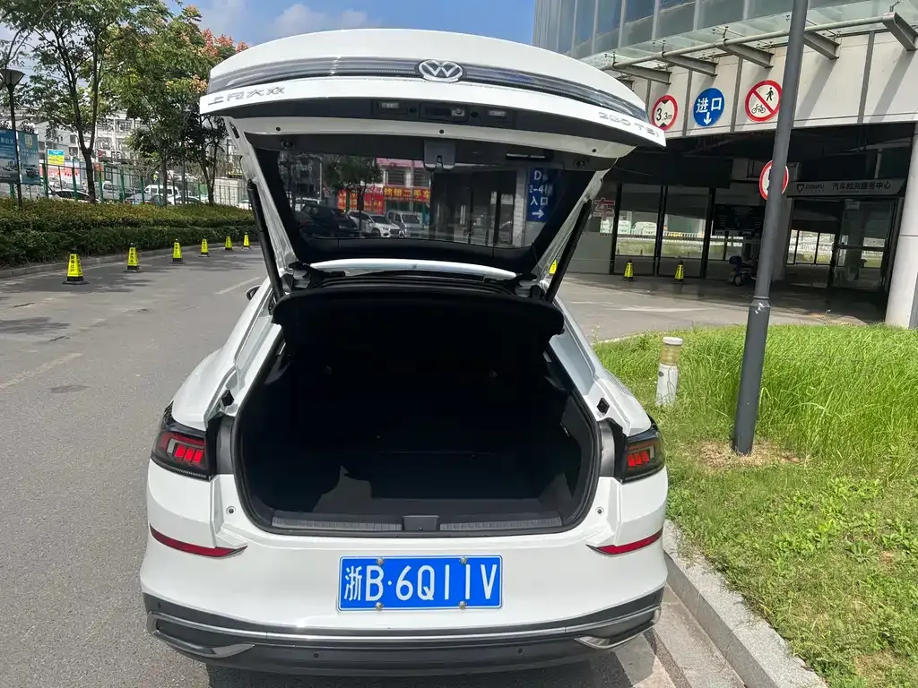 Volkswagen Lamando 2023 из CN, фото 7