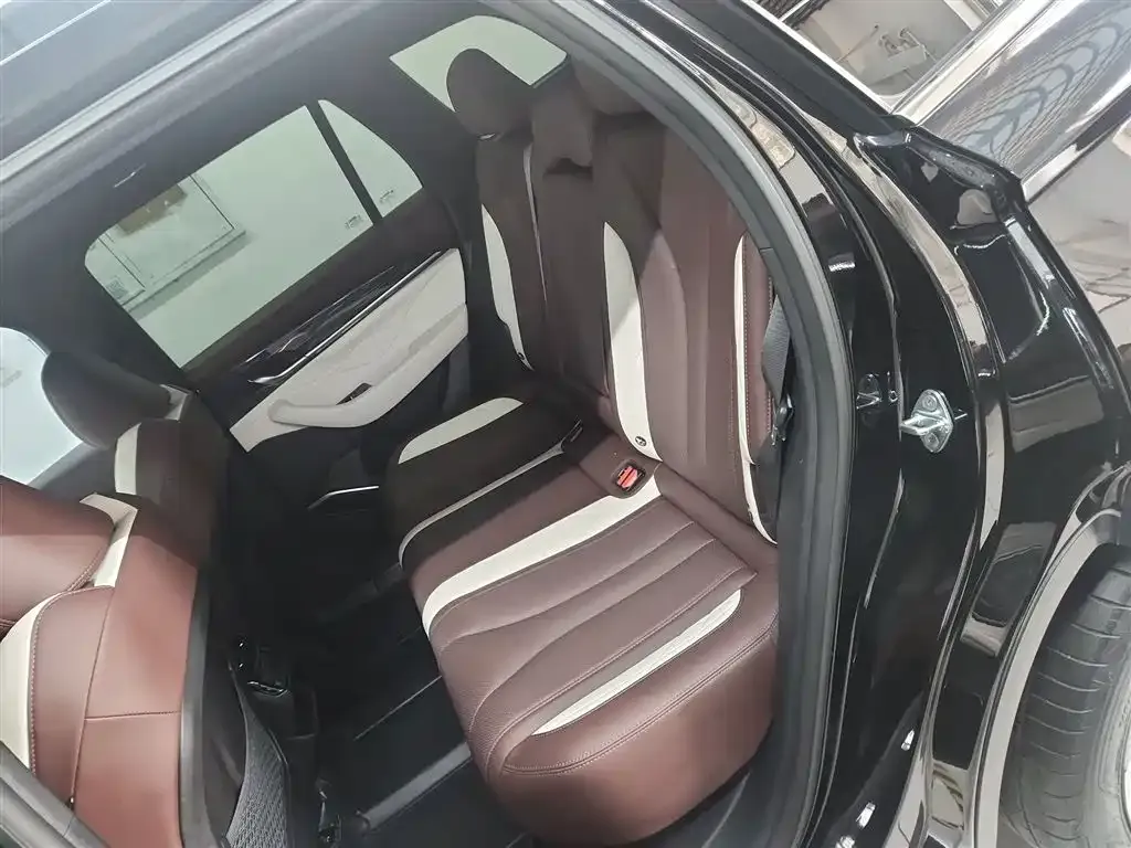 Geely Xingyue L 2023 из CN, фото 8