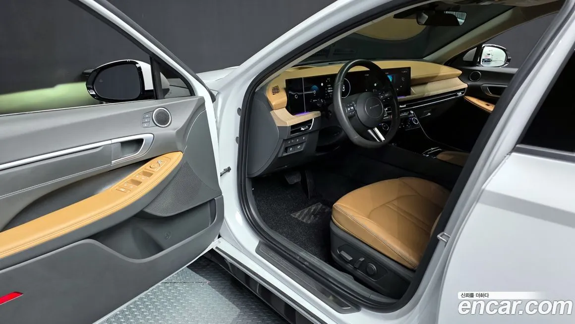 Hyundai Sonata — фото 10