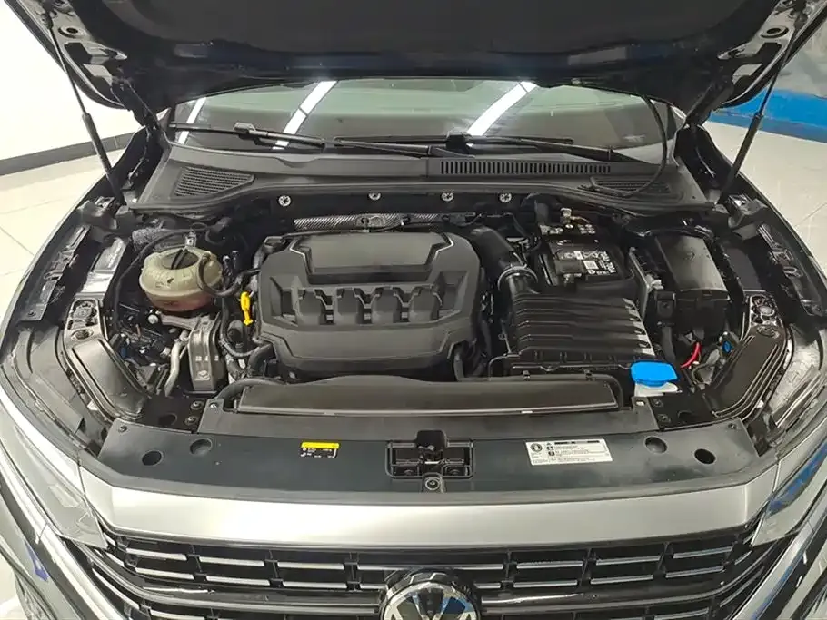 Volkswagen Passat 2024 из CN, фото 10