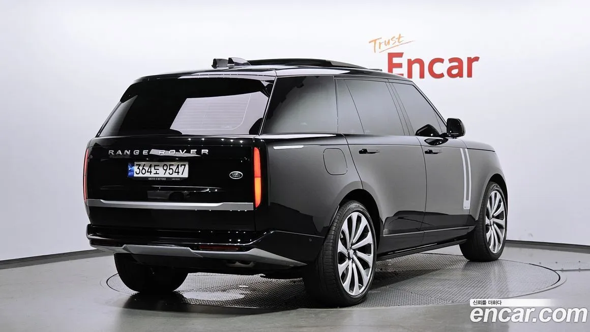 Land Rover Range Rover 2023 из KR, фото 2