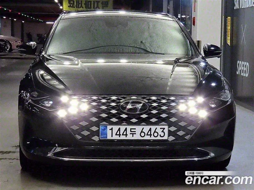 Hyundai Grandeur 2023 из KR, фото 2