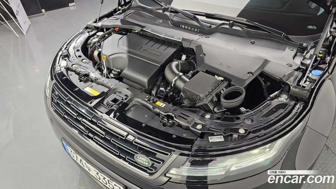 Land Rover Range Rover Evoque 2025 из KR, фото 10