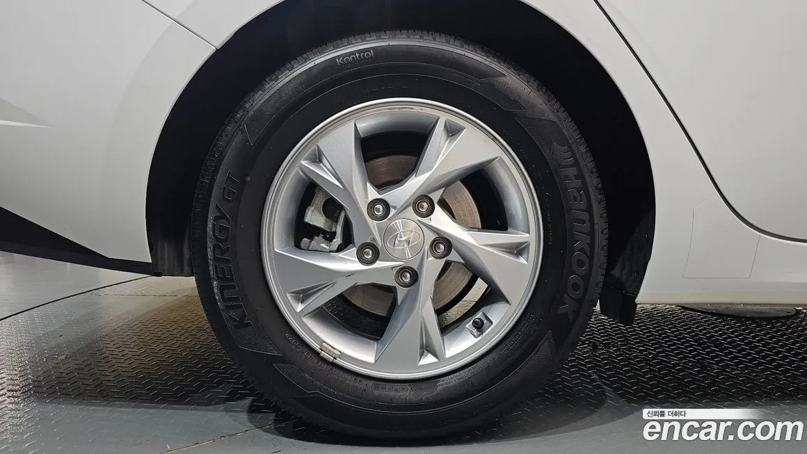 Hyundai AVANTE 2021 из KR, фото 5