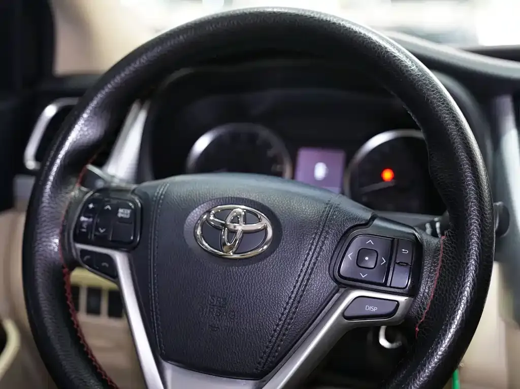 Toyota Highlander 2021 из CN, фото 9