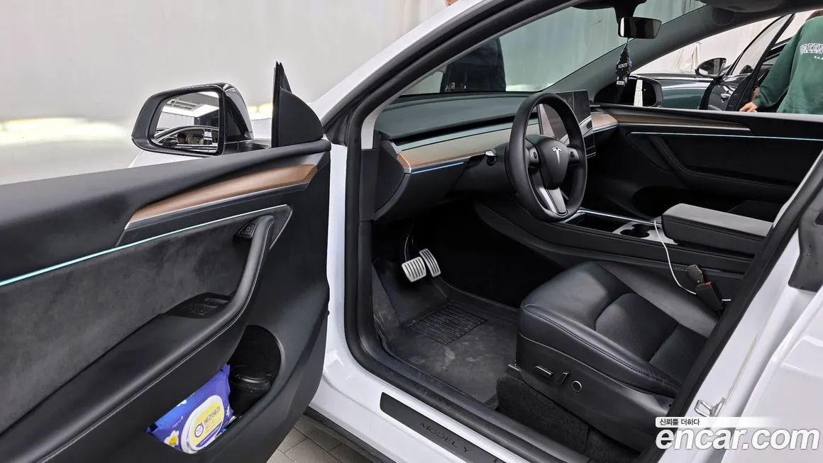 Tesla Model Y 2022 из KR, фото 10