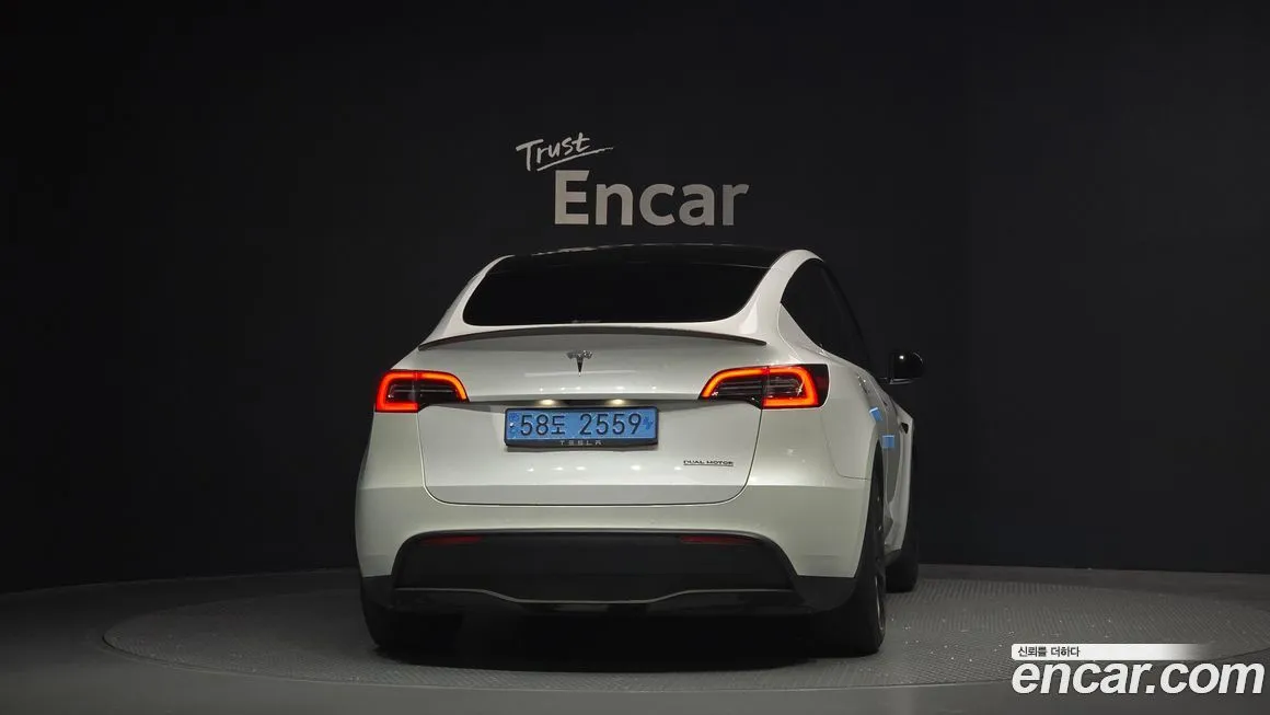 Tesla Model Y 2022 из KR, фото 4