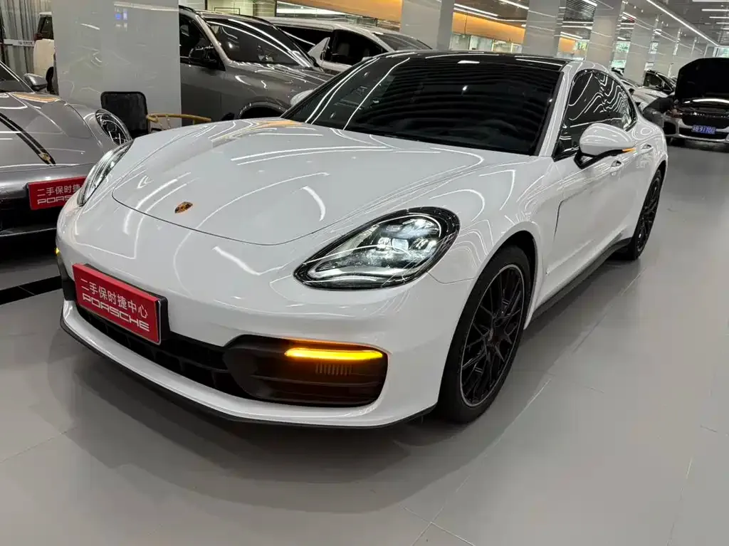 Porsche Panamera 2023 из CN, фото 1