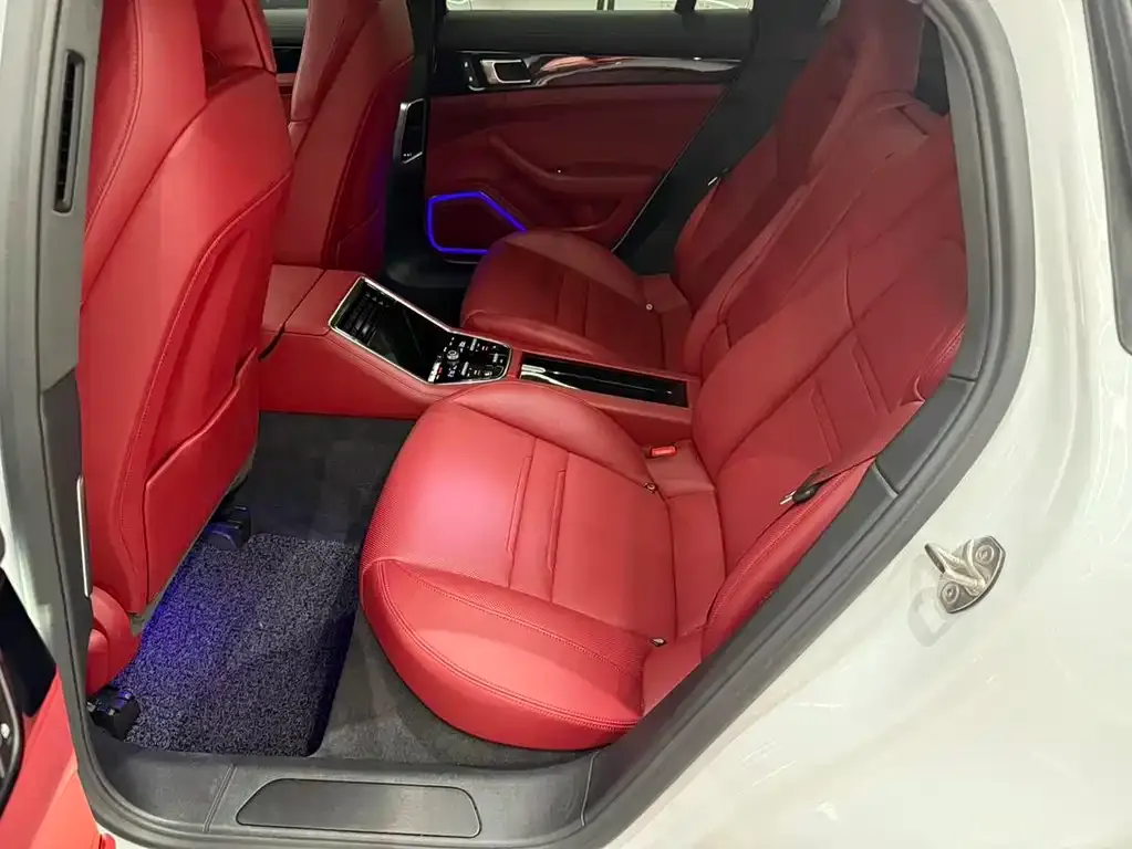 Porsche Panamera 2023 из CN, фото 9