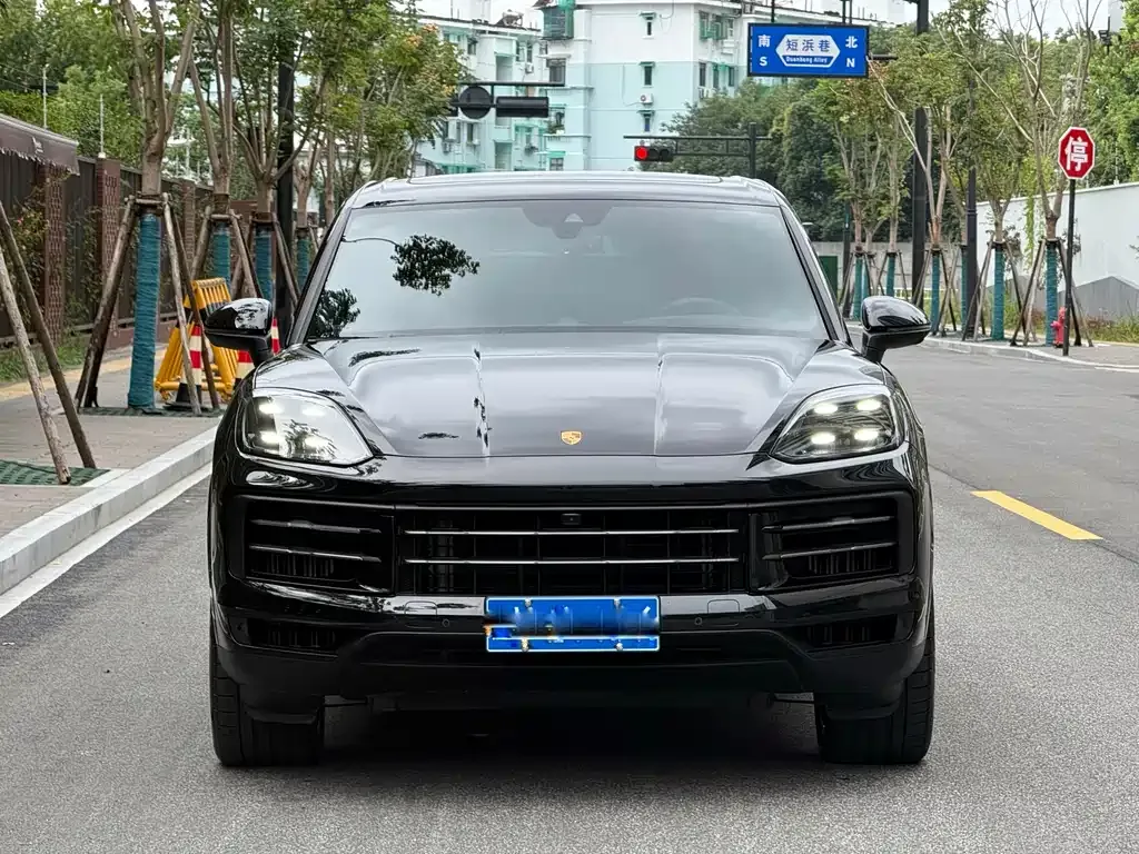 Porsche Cayenne 2024 из CN, фото 2