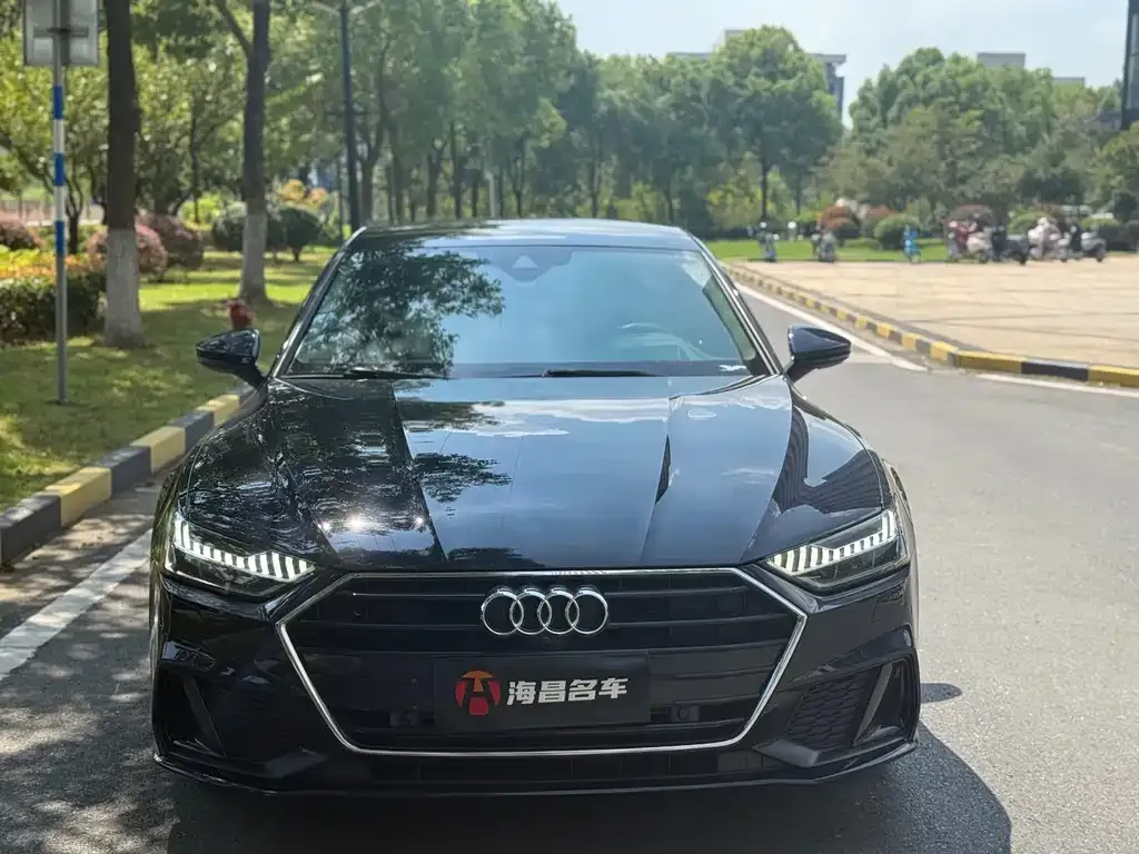 Audi A7 2021 из CN, фото 2