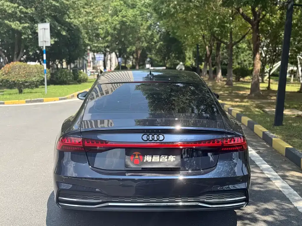 Audi A7 2021 из CN, фото 5
