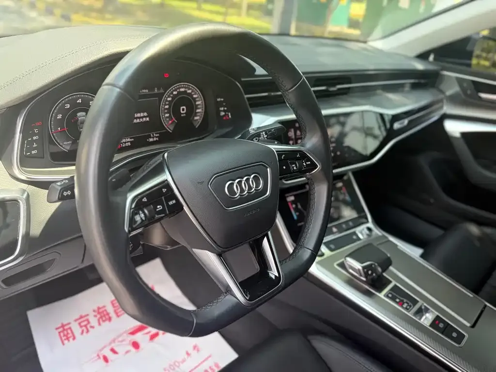Audi A7 2021 из CN, фото 7