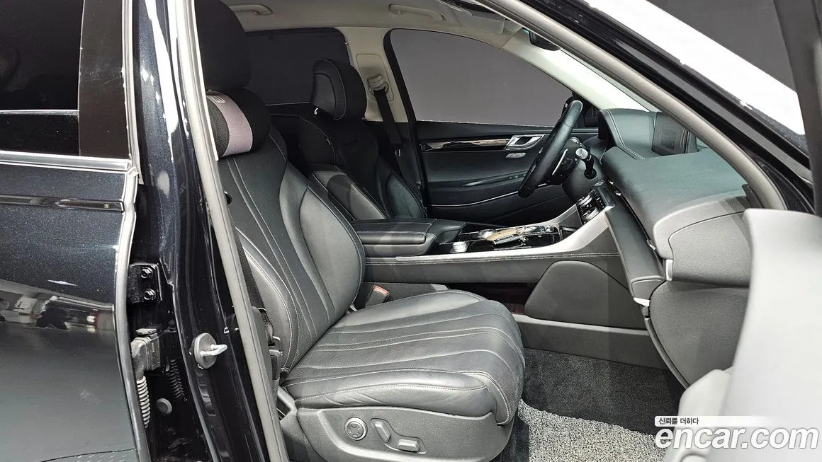 Genesis GV80 — фото 10