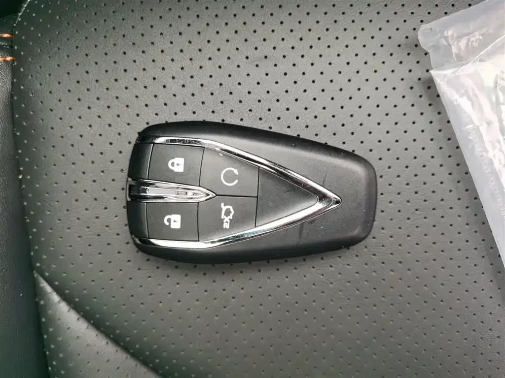 Changan UNI-V 2023 из CN, фото 9