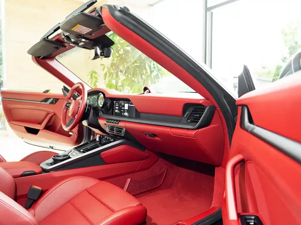Porsche 911 2021 из CN, фото 10