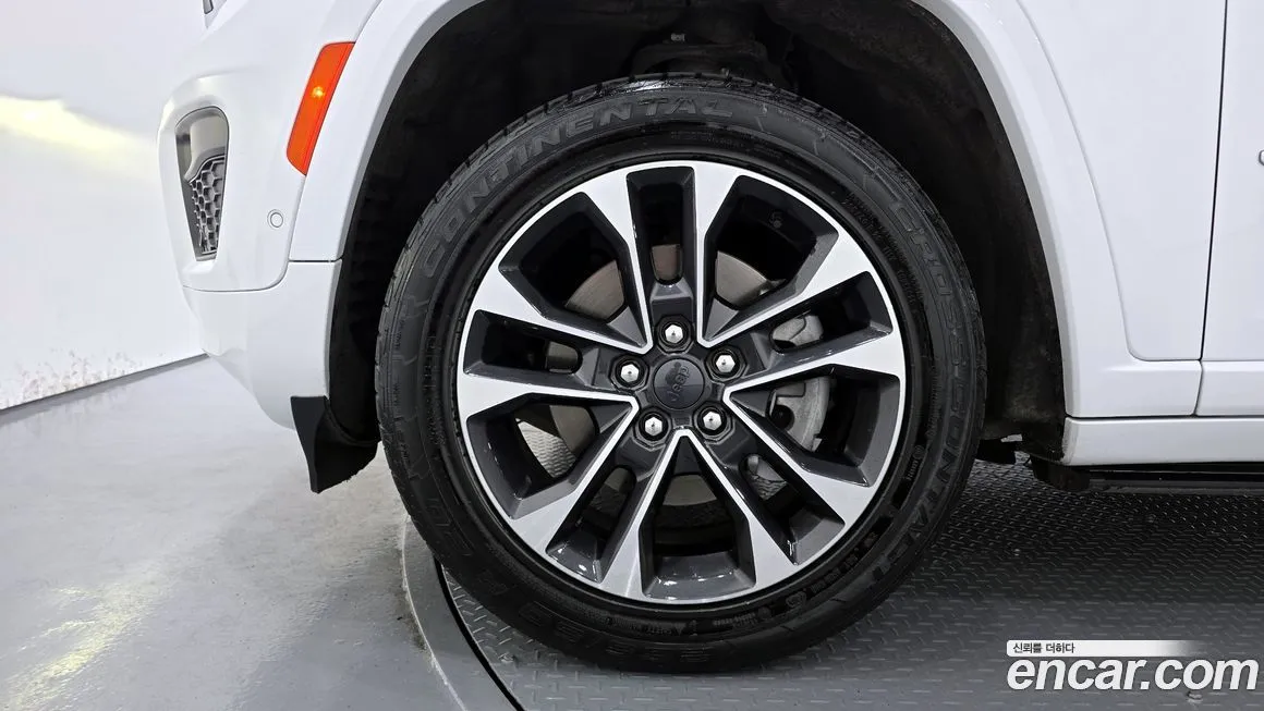 Jeep Cherokee 2022 из KR, фото 5