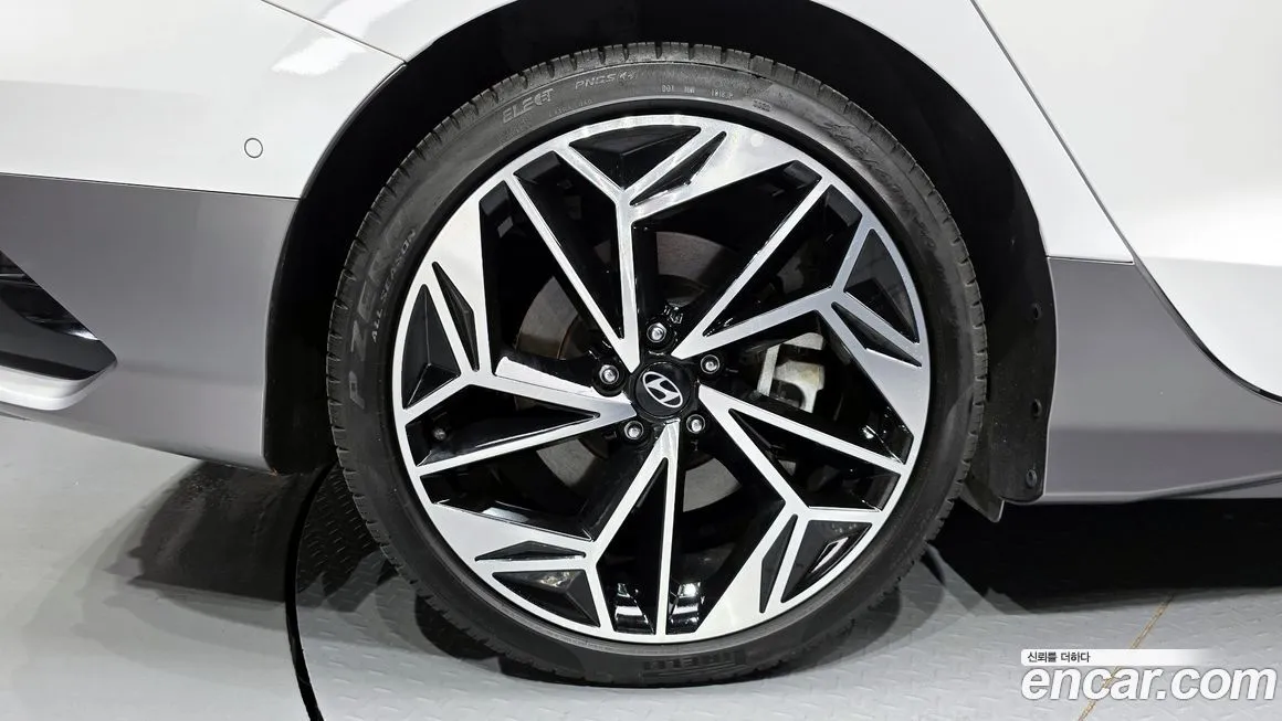 Hyundai Ioniq6 2023 из KR, фото 5