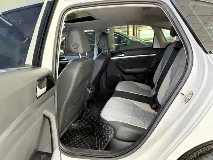Volkswagen Lavida 2023 из CN, фото 10