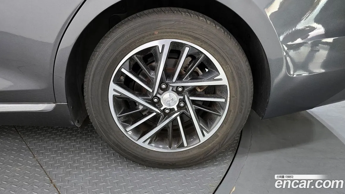 Hyundai Grandeur 2021 из KR, фото 5