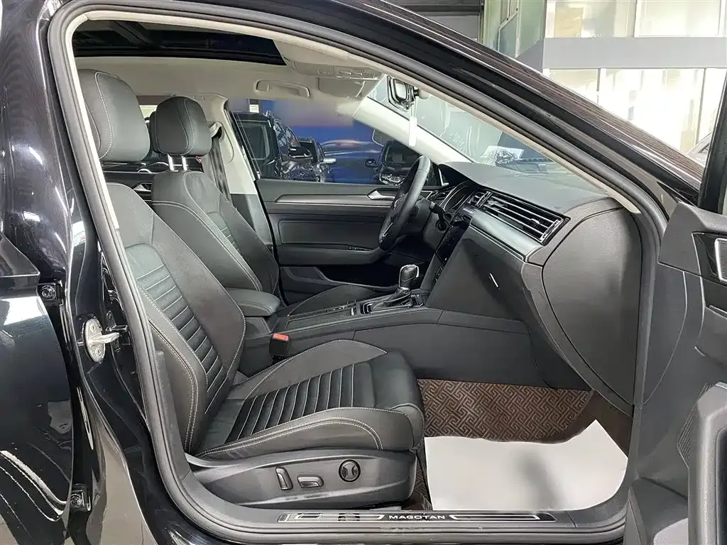 Volkswagen Magotan 2021 из CN, фото 4