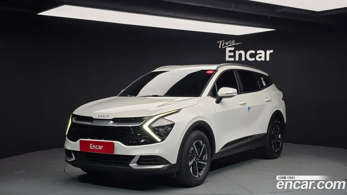 Kia Sportage — фото 1