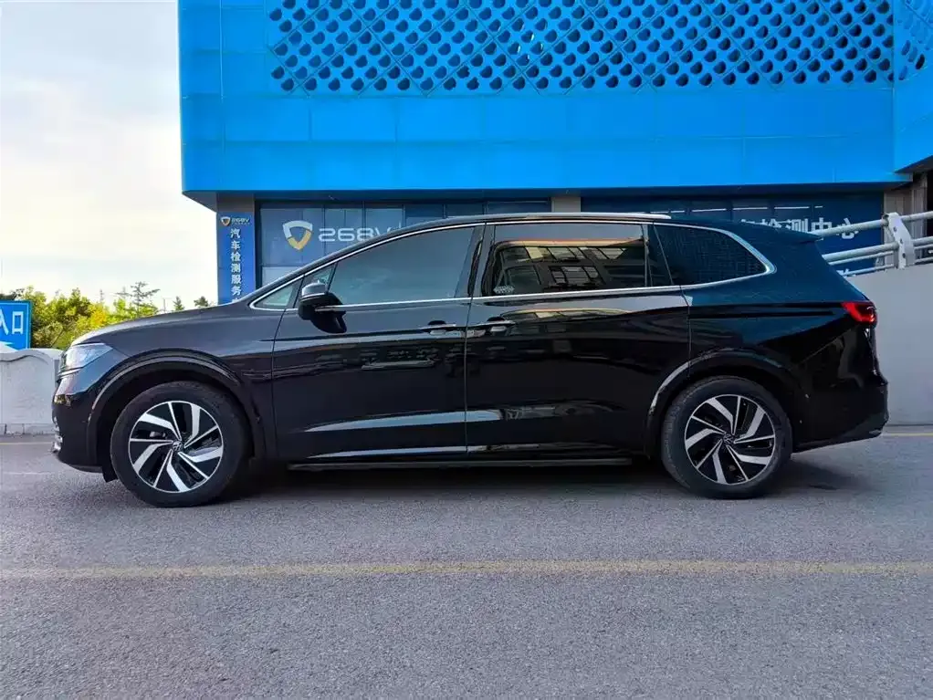 Volkswagen Viloran 2023 из CN, фото 3