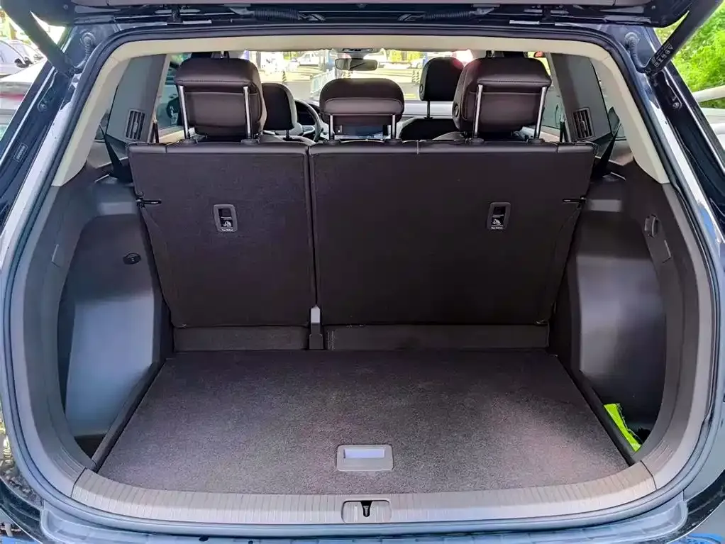 Volkswagen Viloran 2023 из CN, фото 8