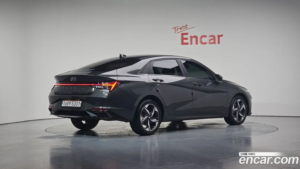 Hyundai AVANTE 2021 из KR, фото 2