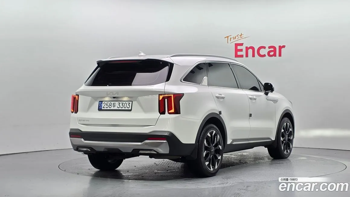 Kia Sorento — фото 2