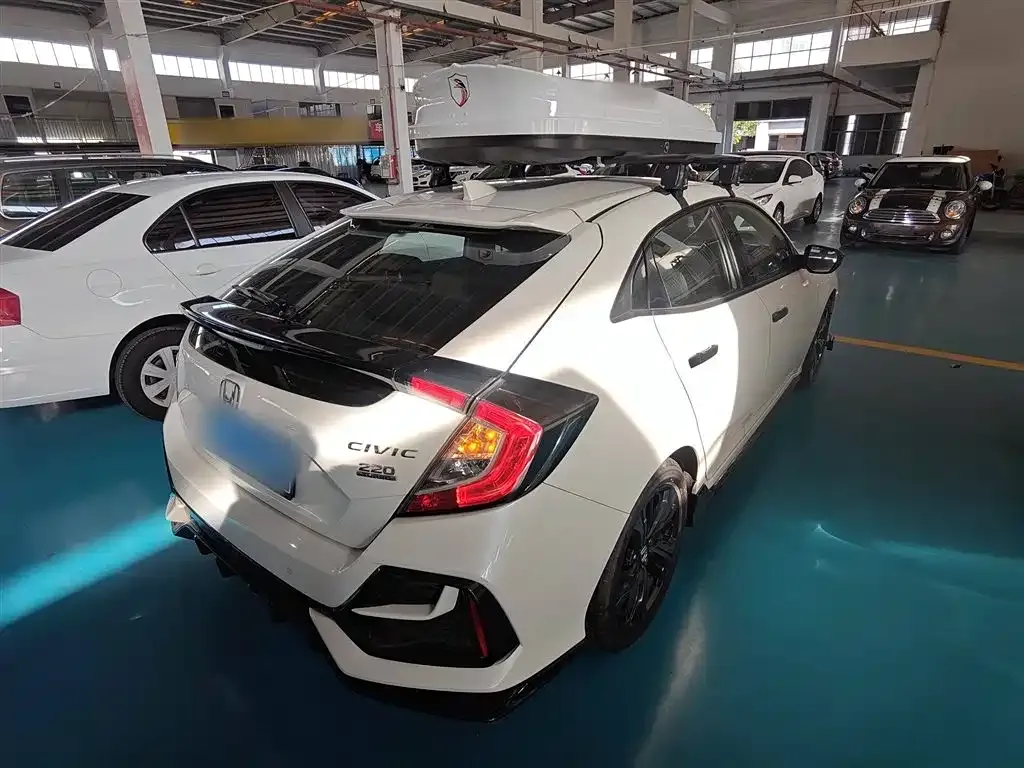 Honda Civic — фото 7
