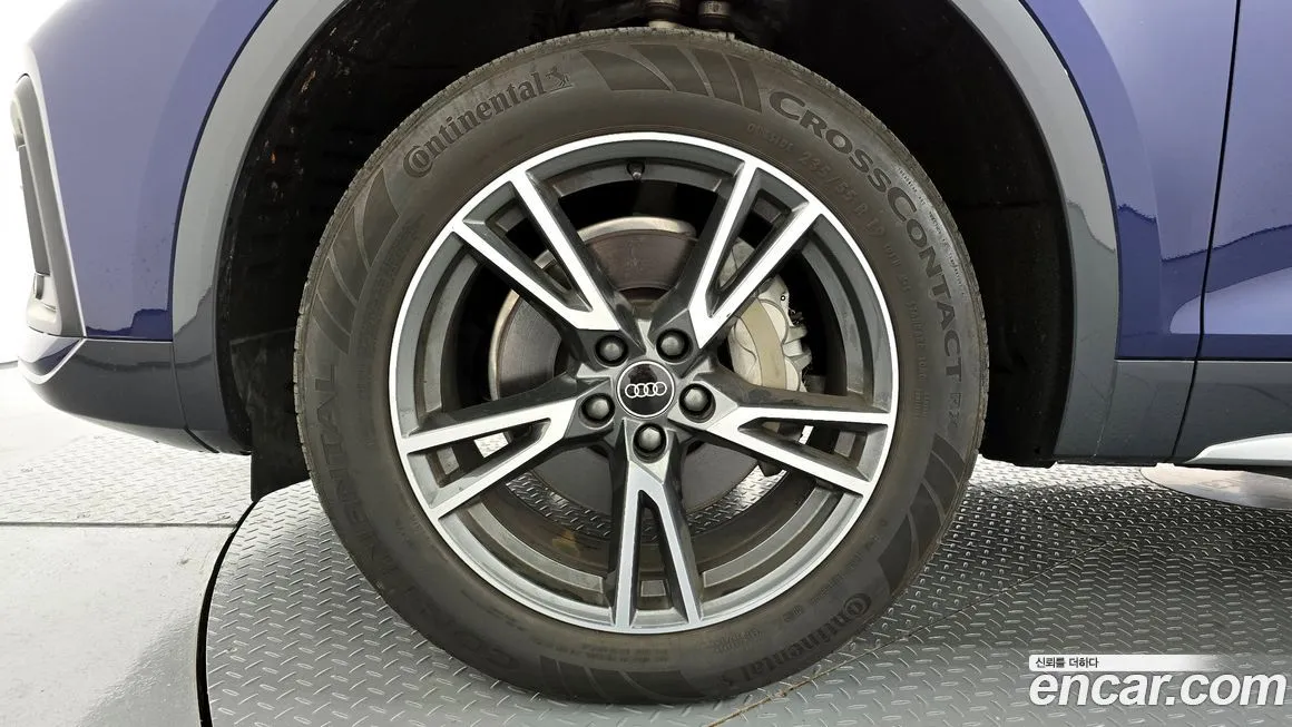 Audi Q5 2021 из KR, фото 5