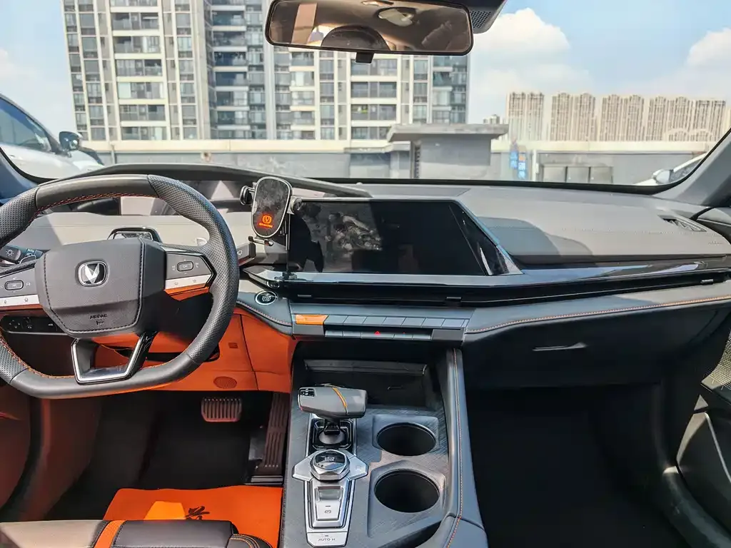 Changan UNI-V 2024 из CN, фото 10