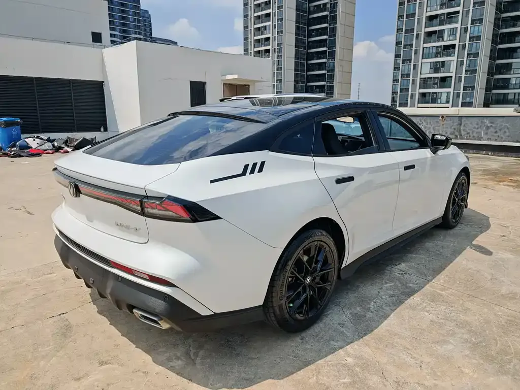 Changan UNI-V 2024 из CN, фото 6