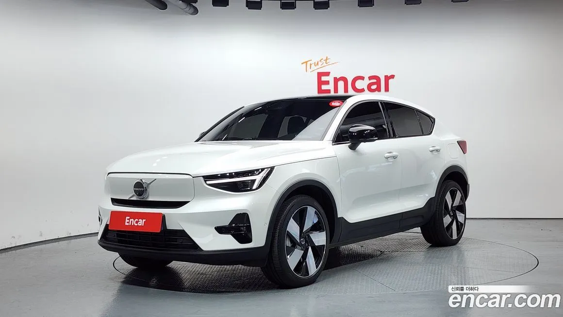 Volvo C40 2023 из KR, фото 1