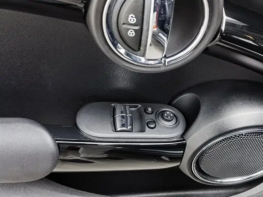 MINI Cooper (3-door) 2021 из CN, фото 9