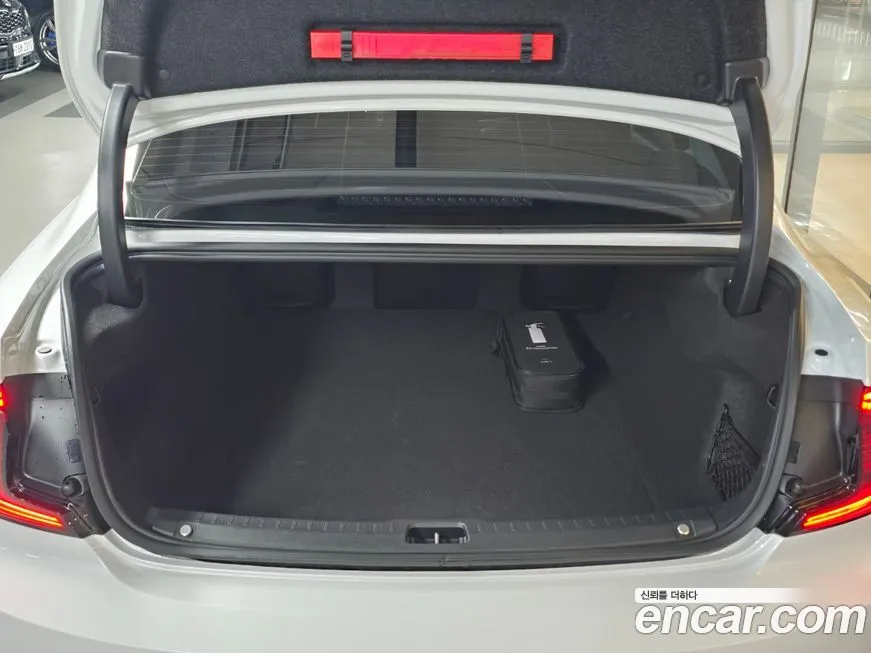 Volvo S90 2025 из KR, фото 6