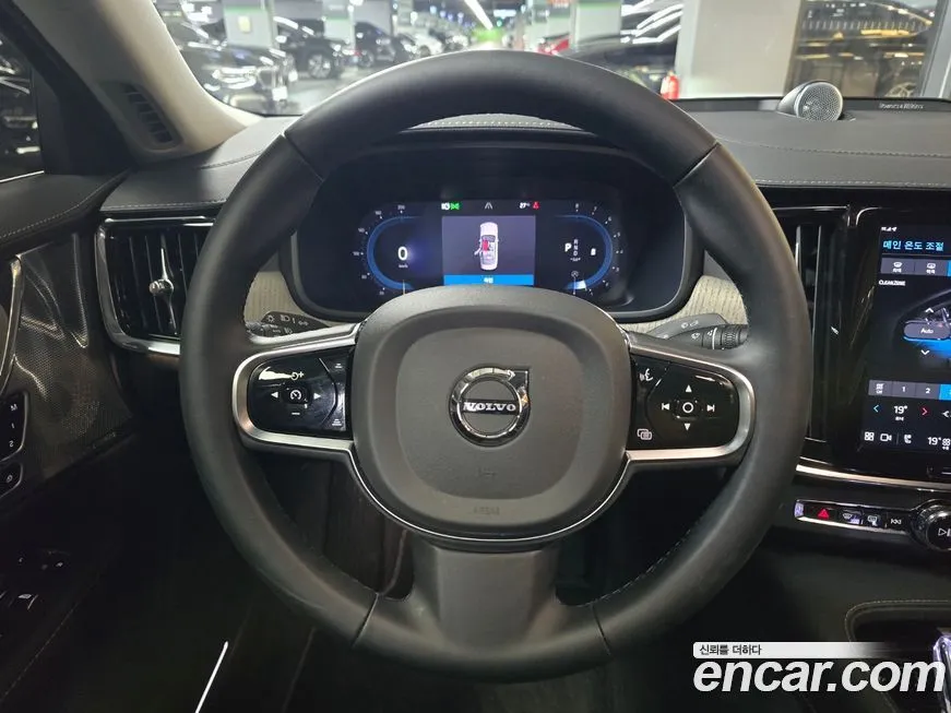 Volvo S90 2025 из KR, фото 9