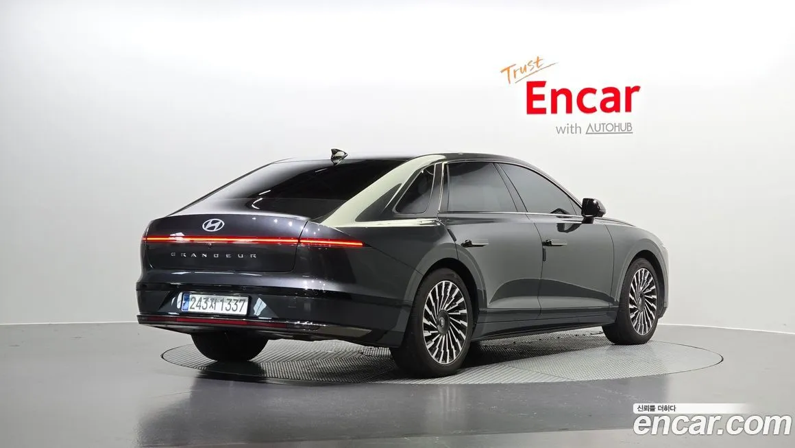 Hyundai Grandeur 2025 из KR, фото 2